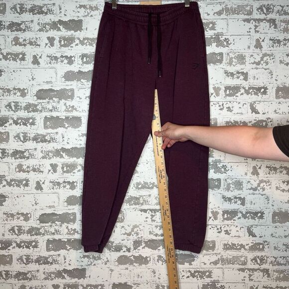 Gymshark | women maroon jogger sweat pants - Picture 4 of 11